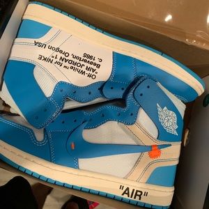 Off White Jordan 1 UNC